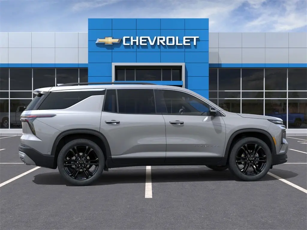 2026 Chevrolet Traverse 1LT photo 5