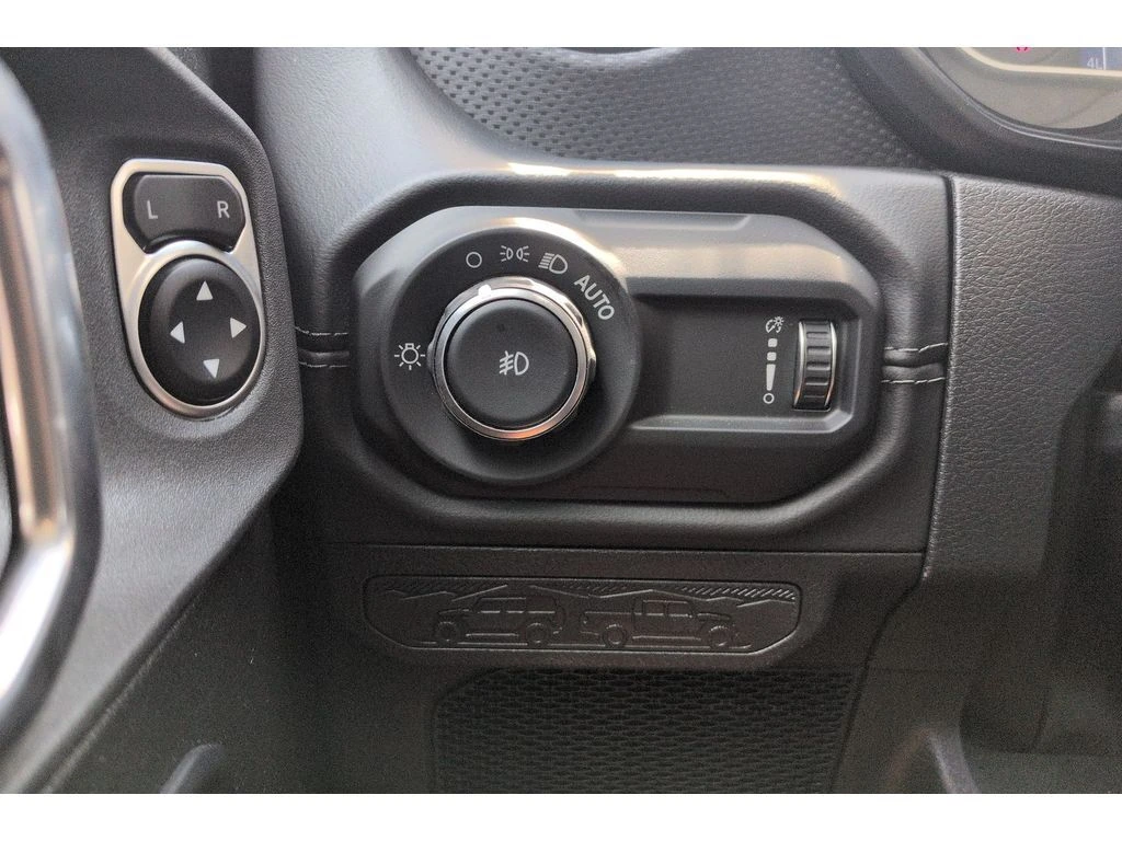 2026 Jeep Wrangler 4-Door Rubicon - Photo 19