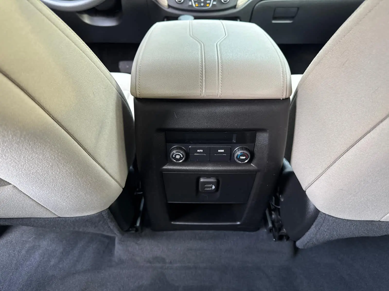 2023 Chevrolet Traverse LS photo 26