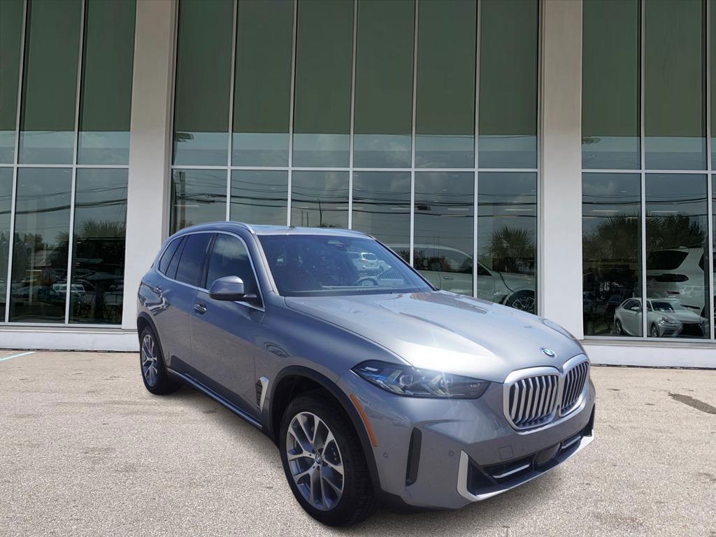 Pre-Owned 2025 BMW X5 sDrive40i