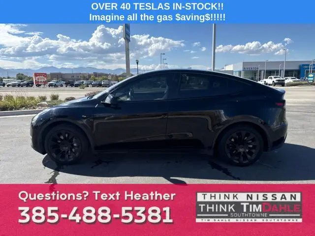 2023 Tesla Model Y Long Range photo 2