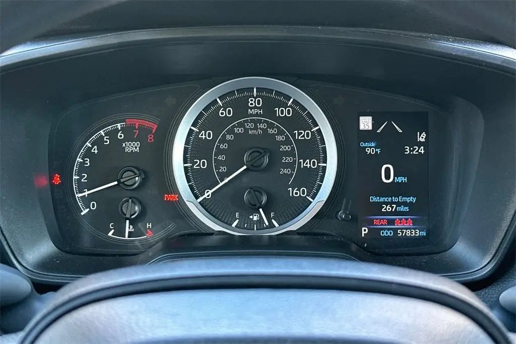 2022 Toyota Corolla LE photo 17