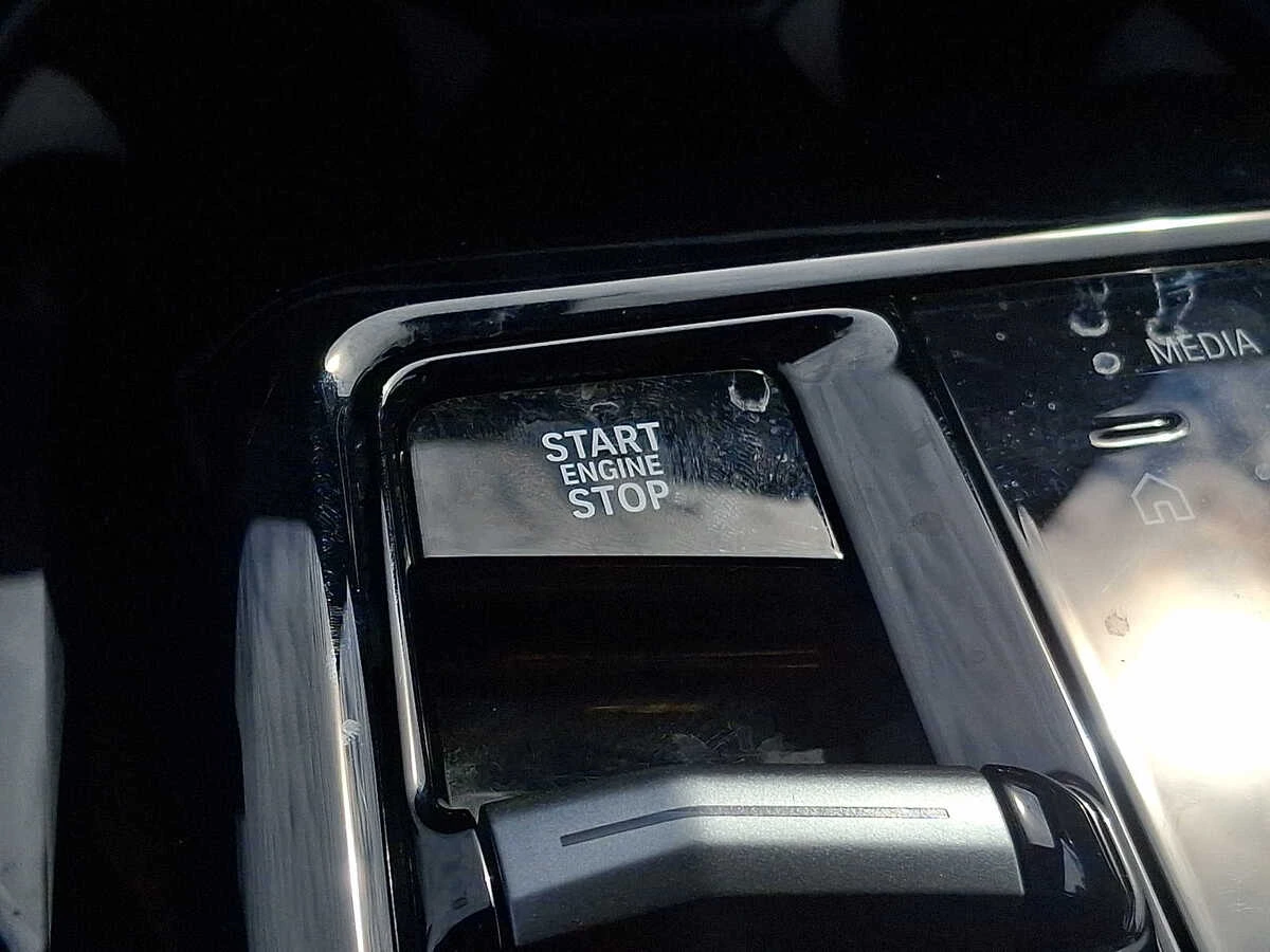 2026 BMW 5 Series 530i - Photo 19