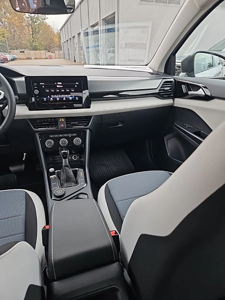 2026 Volkswagen Taos S - Photo 23