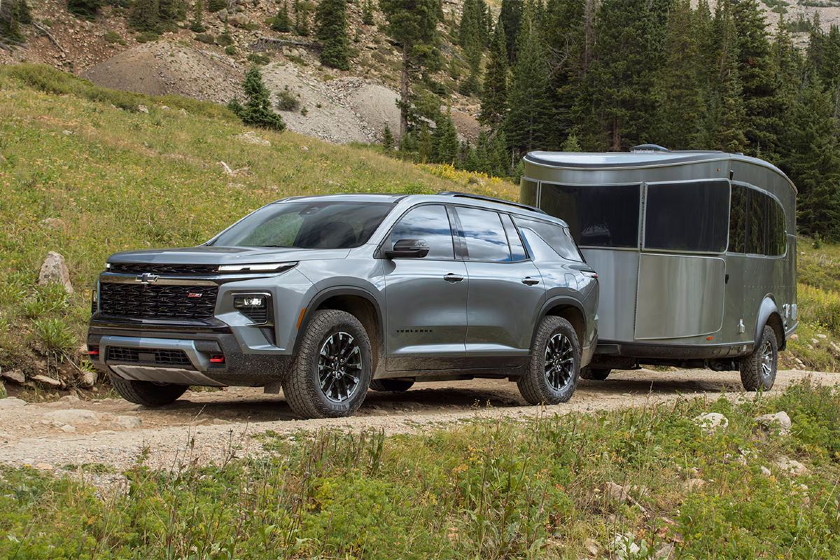 2025 Chevy Traverse Exterior Driver Side Front Profile while Towing