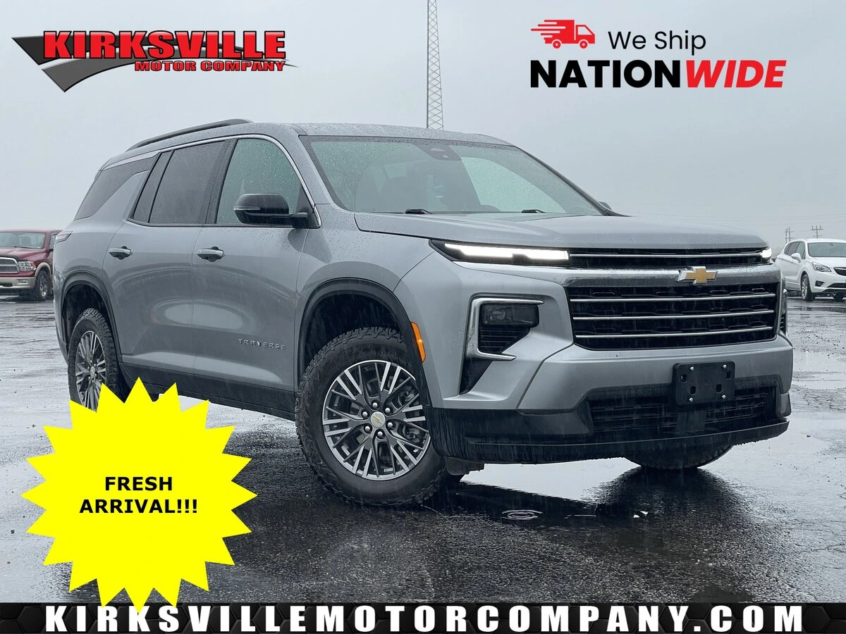 2025 Chevrolet Traverse LT