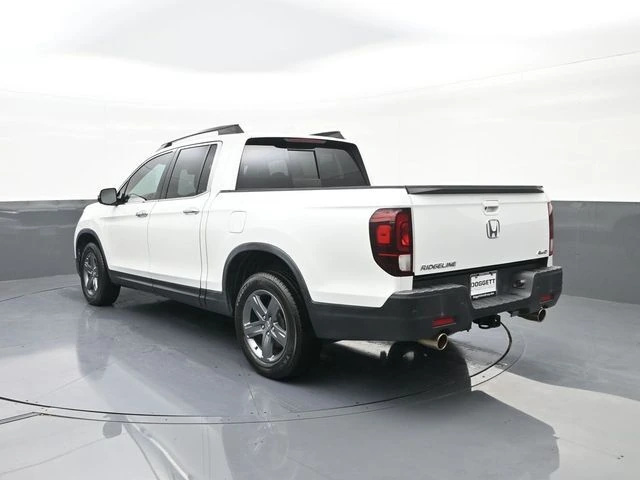 Photo 8