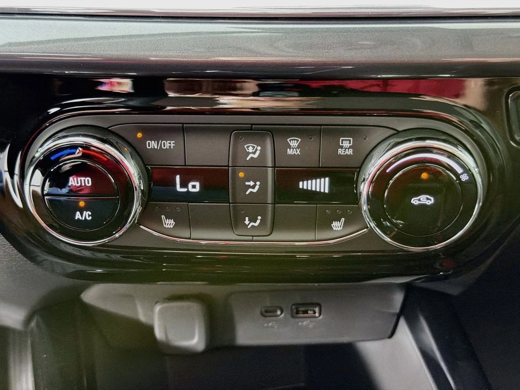 2026 Chevrolet Trax Activ - Photo 15