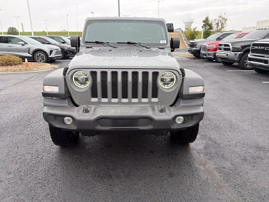 Used 2022 Jeep Wrangler Unlimited Sport S with VIN 1C4HJXDM3NW152252 for sale in Kansas City