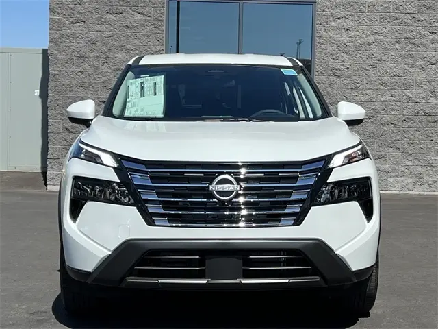2026 Nissan Rogue SV photo 8