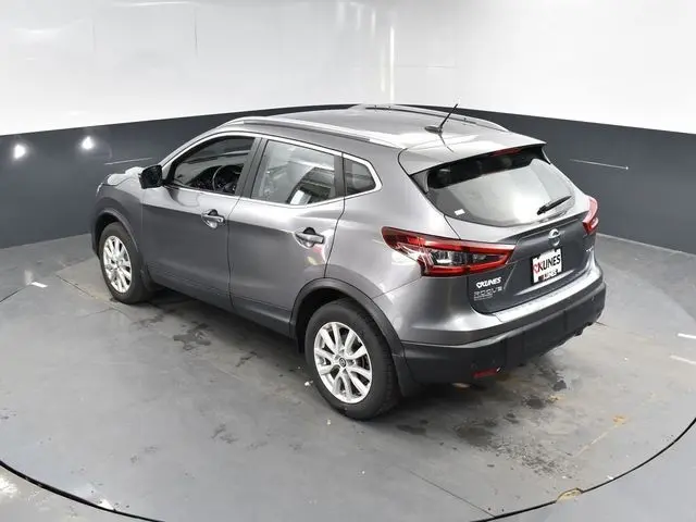 2022 Nissan Rogue Sport SV photo 28