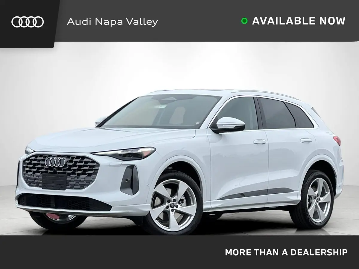 2025 Audi New Q5 Premium Plus's photo