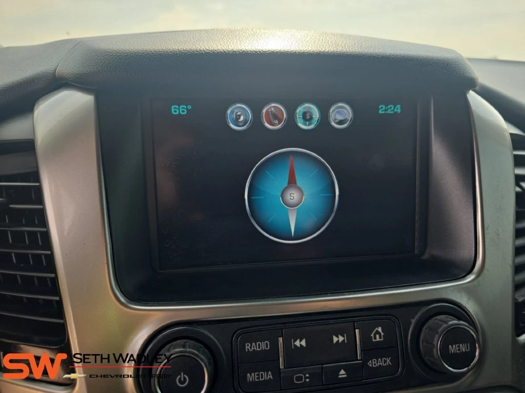 2019 Chevrolet Suburban LT - Photo 23