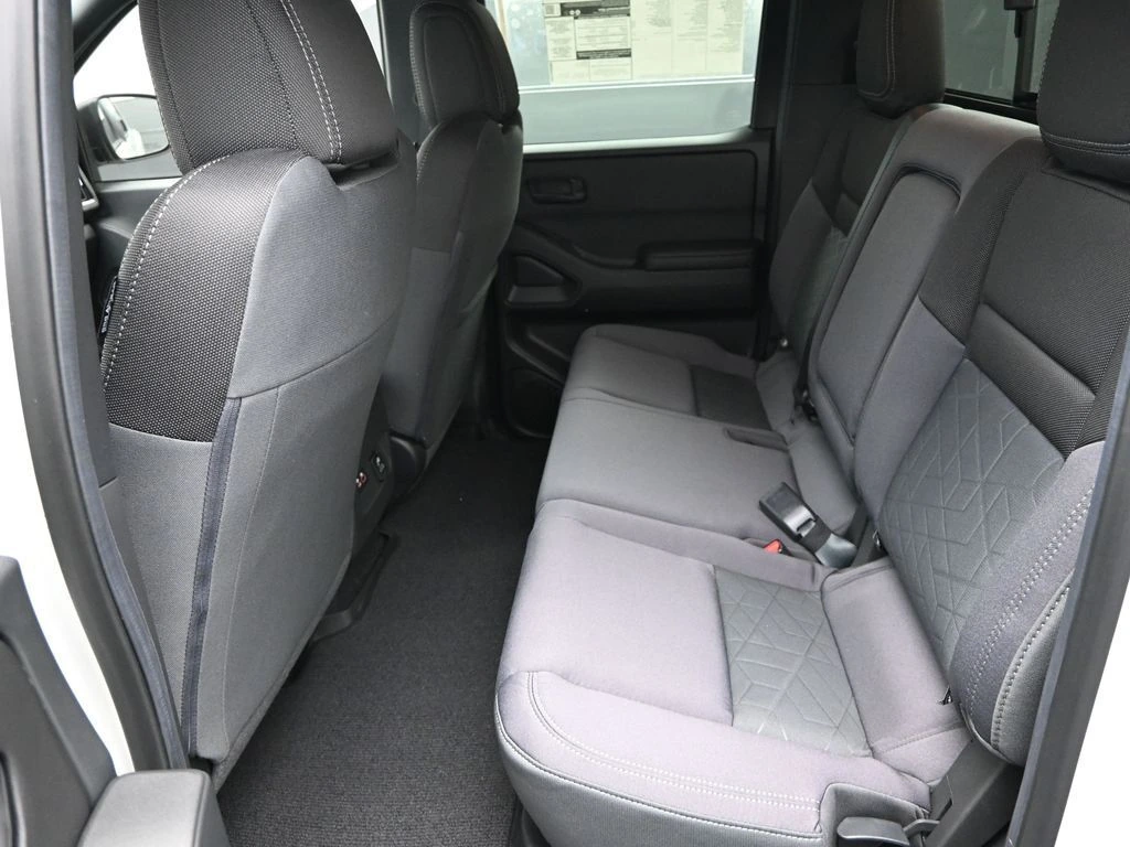 2026 Nissan Frontier SV - Photo 14