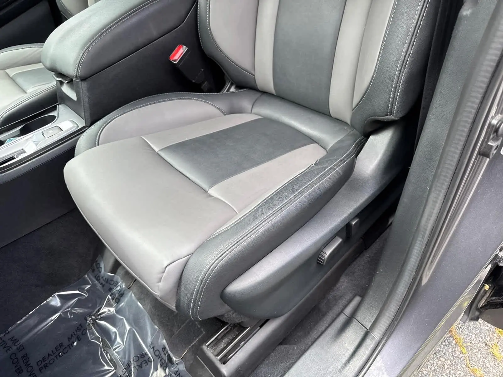 2022 Subaru Ascent Onyx Edition photo 12