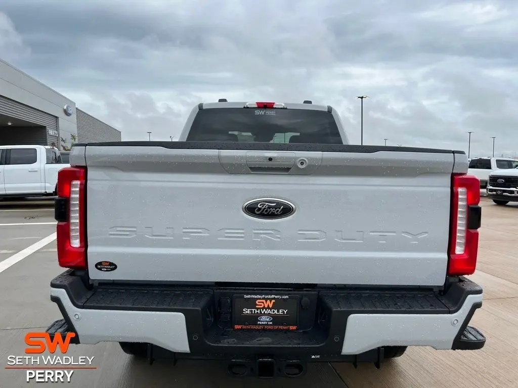 2026 Ford F-250 photo 3