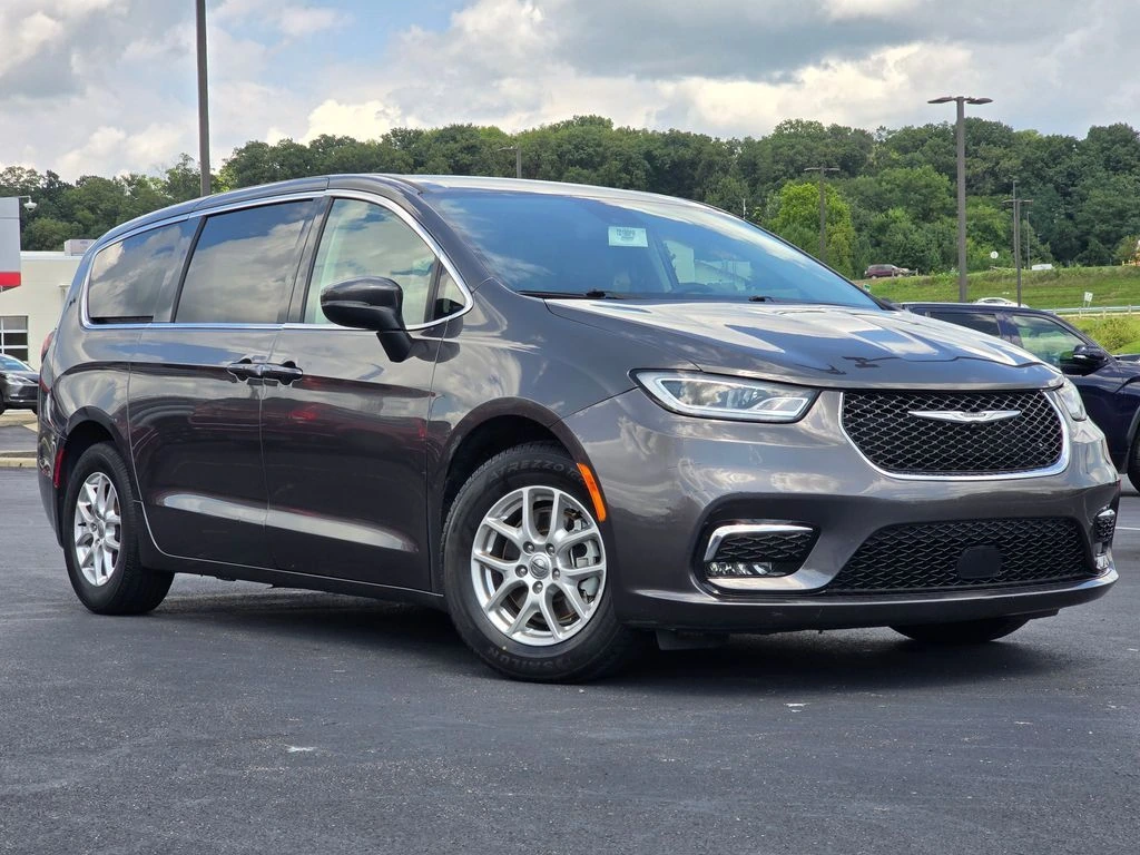 2023 Chrysler Pacifica