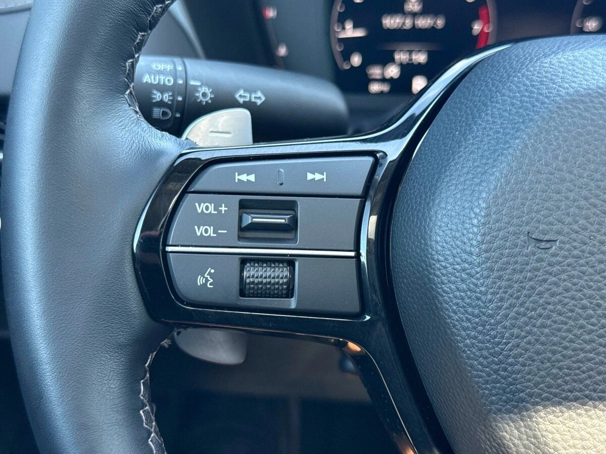 2025 Acura ADX Base - Photo 28