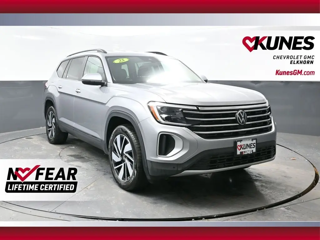 2025 Volkswagen Atlas SE w/Tech's photo