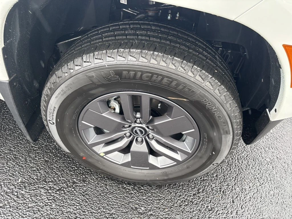 2026 Nissan Frontier SV - Photo 14