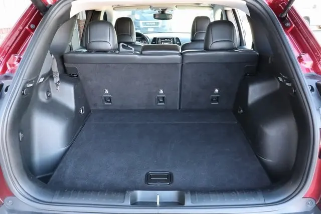 2019 Jeep Cherokee Limited photo 37