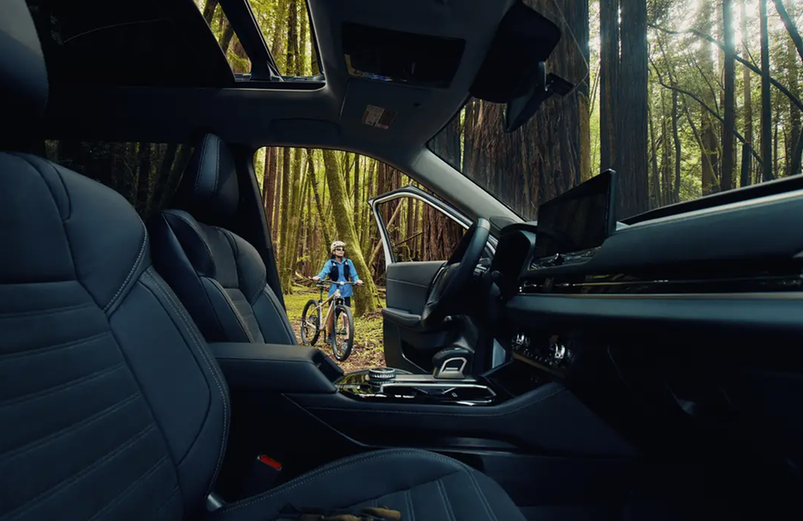 2026 Mitsubishi Outlander Trail Edition Front Cabin